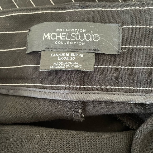 🎩 Beautiful and classy pinstripe black pants size 16 - Picture 3 of 6